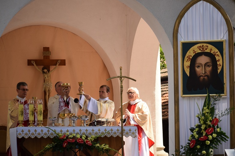 Nowy Sącz. Główna uroczystość odpustowa na sądeckiej górze Tabor