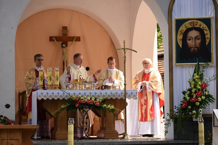 Nowy Sącz. Główna uroczystość odpustowa na sądeckiej górze Tabor