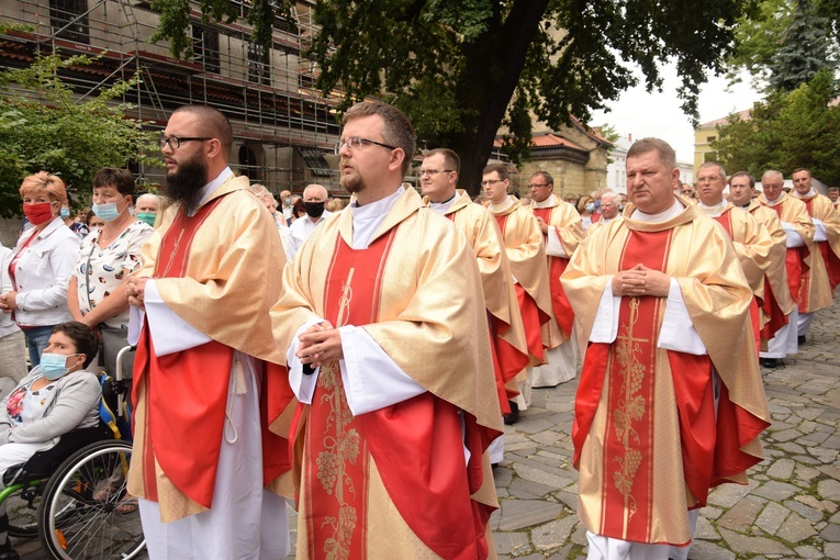 Nowy Sącz. Główna uroczystość odpustowa na sądeckiej górze Tabor