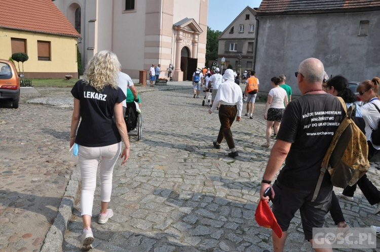 Piesza pielgrzymka z Zielonej Góry do Otynia