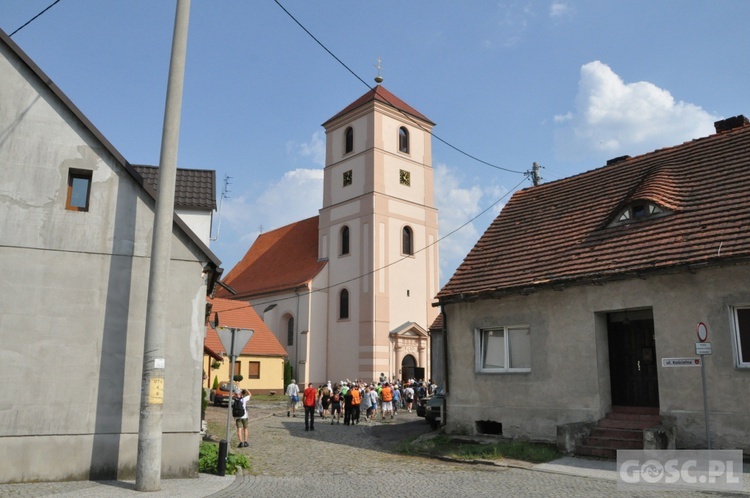 Piesza pielgrzymka z Zielonej Góry do Otynia