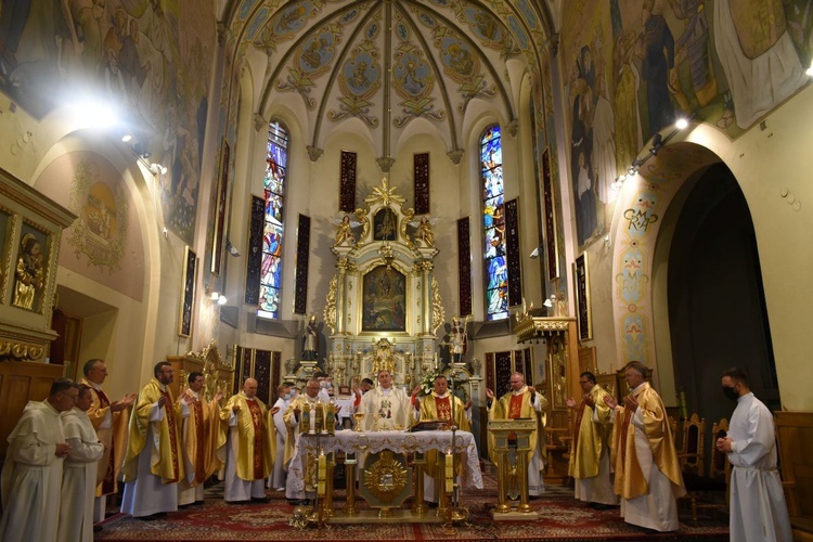 Sumie przewodniczył bp Andrzej Jeż.