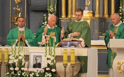 W rawskiej parafii modlono się za śp. ks. Wacława Zienkowskiego.