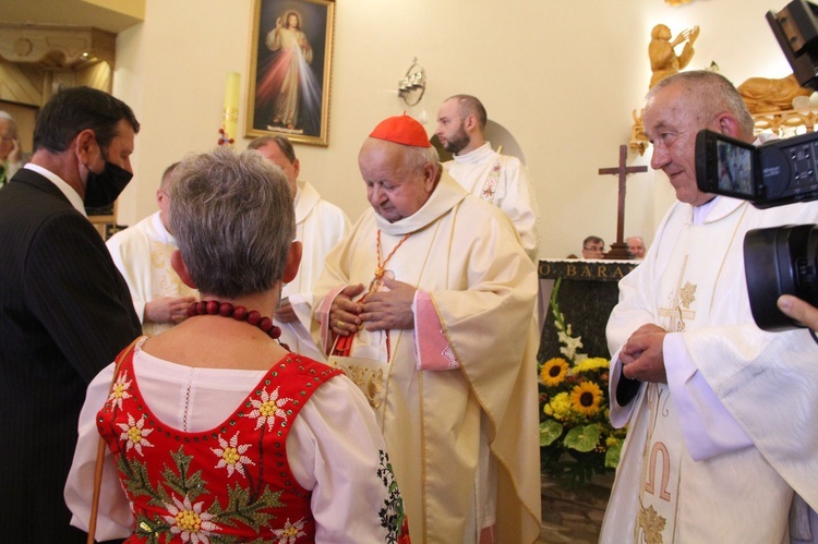 Stawisza. Poświęcenie pomnika i kaplicy św. Jana Pawła II