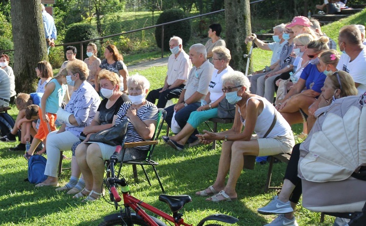 Piesza pielgrzymka Skoczowa i okolic do Bielowicka - 2020