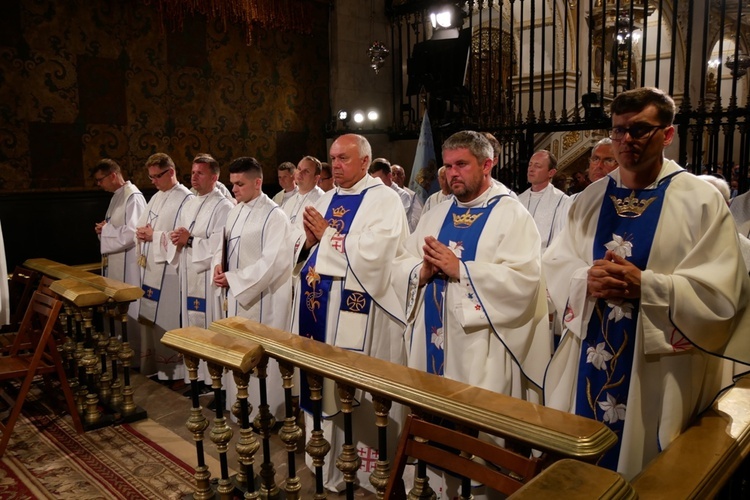 Eucharystia na Jasnej Górze na zakończenie pieszych pielgrzymek