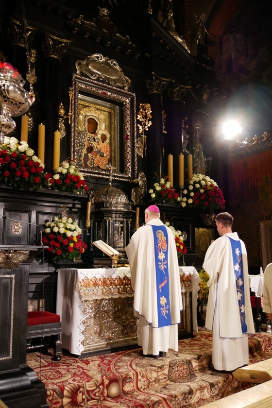 Eucharystia na Jasnej Górze na zakończenie pieszych pielgrzymek