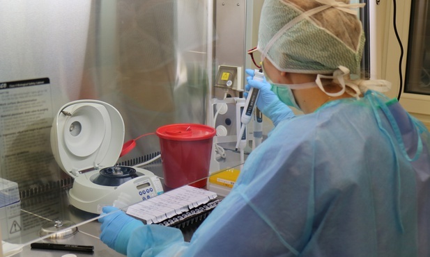Zabrze. Laboratorium przygotowuje się na drugą falę epidemii koronawirusa. Sprzęt trafi też do Sosnowca