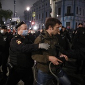 W czasie środowych protestów na Białorusi zatrzymano około 700 osób