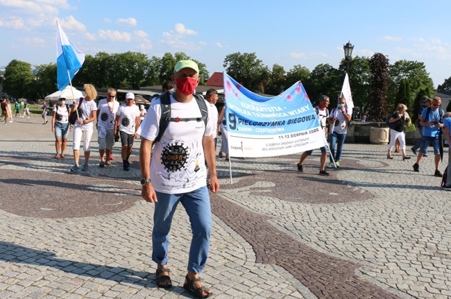 Pielgrzymka na Jasną Górę - wejście