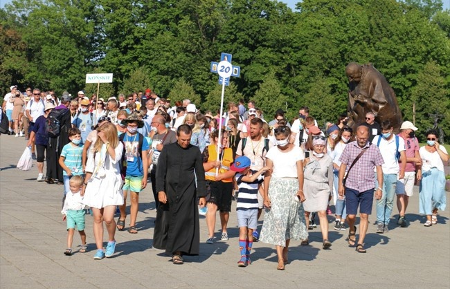 Pielgrzymka na Jasną Górę - wejście