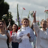 Młodzież białoruska modli się o pokój i oczekuje sprawiedliwości