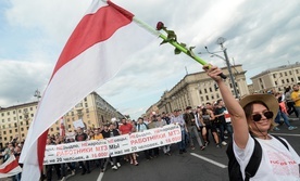 Białoruś: Tysiące ludzi na demonstracji w stolicy