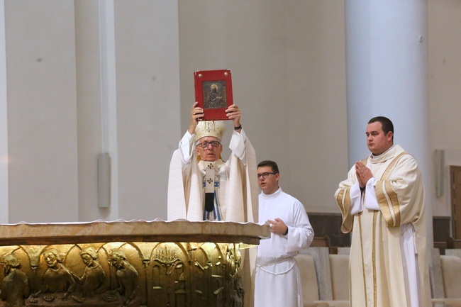 Uroczystości 15 sierpnia w katowickiej Katedrze Chrystusa Króla