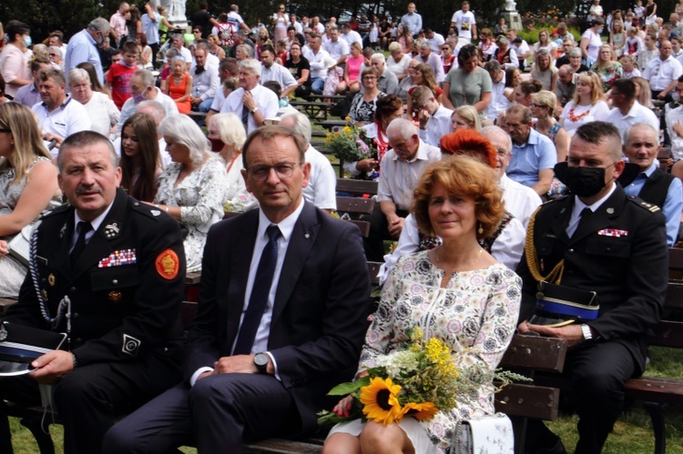 Odpust w sanktuarium Matki Bożej Królowej Podhala w Ludźmierzu 2020