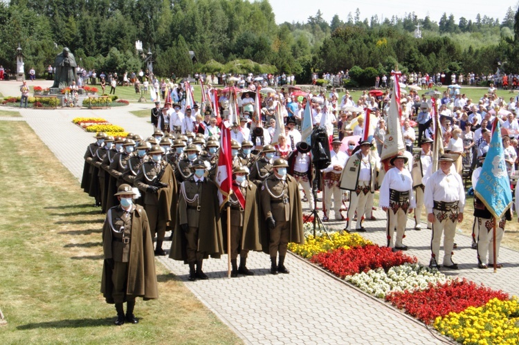 Odpust w sanktuarium Matki Bożej Królowej Podhala w Ludźmierzu 2020