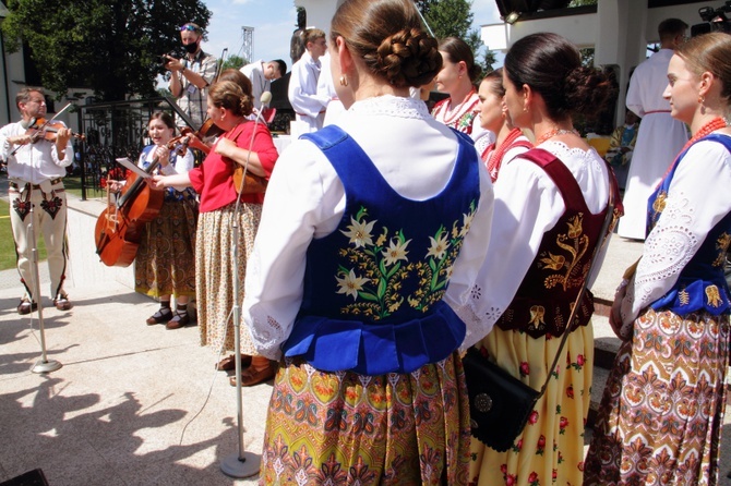 Odpust w sanktuarium Matki Bożej Królowej Podhala w Ludźmierzu 2020