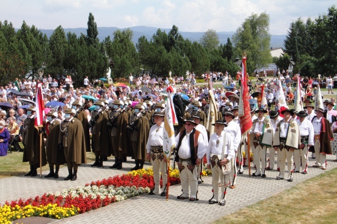 Odpust w sanktuarium Matki Bożej Królowej Podhala w Ludźmierzu 2020