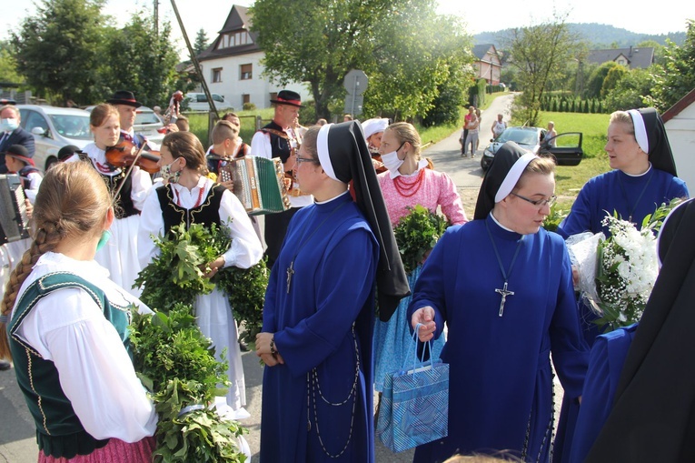 Kąclowa. Śluby wieczyste