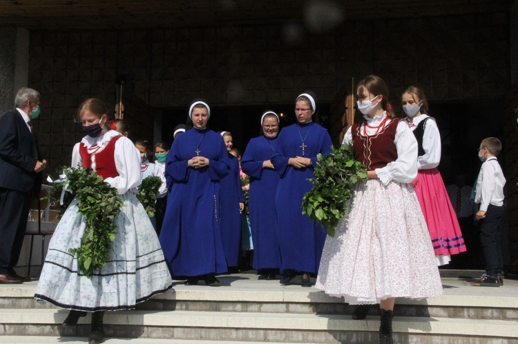 Kąclowa. Śluby wieczyste