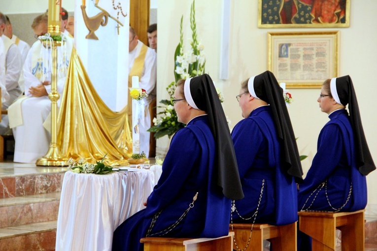 Kąclowa. Śluby wieczyste