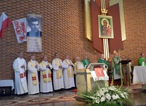Ubiegłoroczna Msza św. w Pelagowie-Trablicaach z modlitwą o wyniesienie na ołtarze kapłana-męczennika.