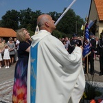 Poświęcenie pomnika św. Jana Pawła II w Szlichtyngowej