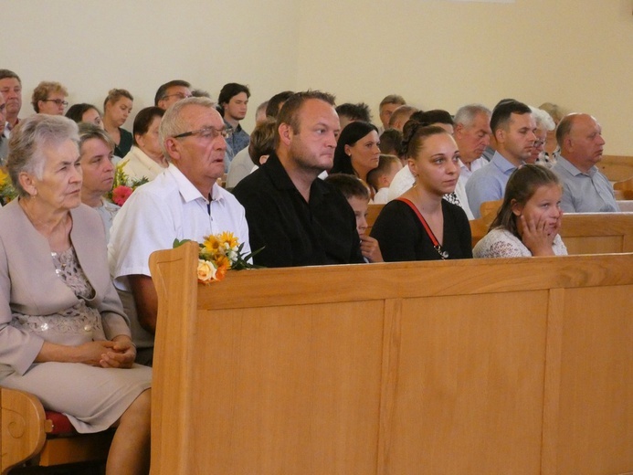 Poświęcenie pomnika św. Jana Pawła II w Szlichtyngowej