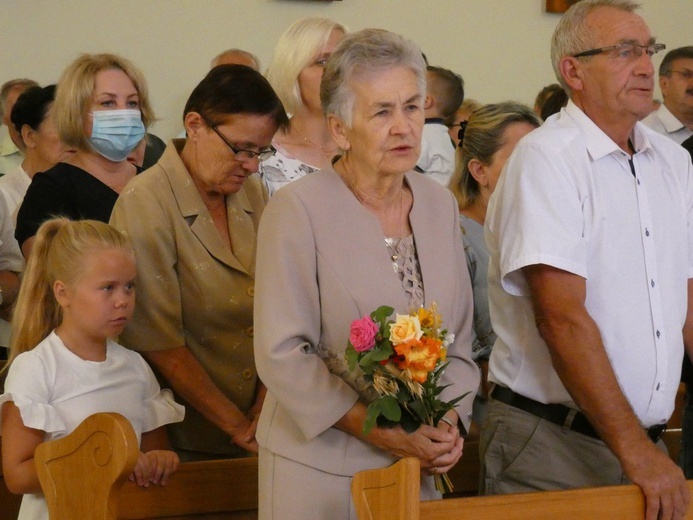 Poświęcenie pomnika św. Jana Pawła II w Szlichtyngowej