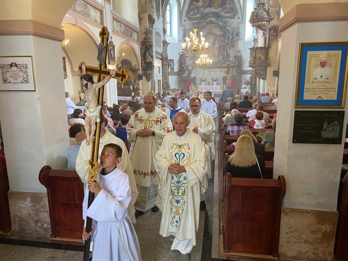 Odpust w Różance. Niespodziewanie pojawił się biskup