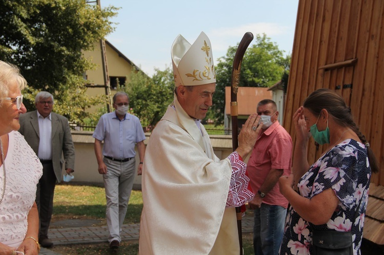 Krzyżanowice. Błogosławieństwo odnowionej dzwonnicy