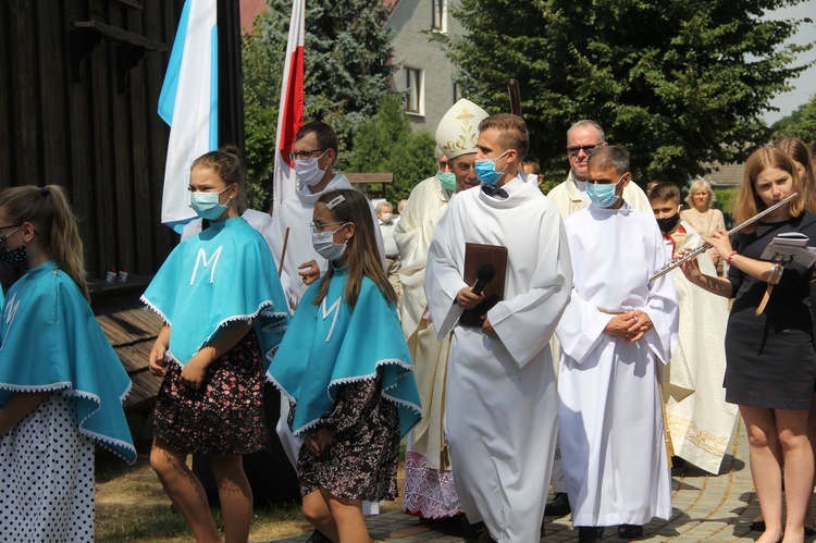 Krzyżanowice. Błogosławieństwo odnowionej dzwonnicy