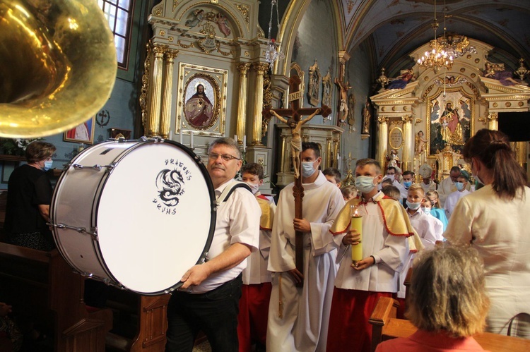 Krzyżanowice. Błogosławieństwo odnowionej dzwonnicy