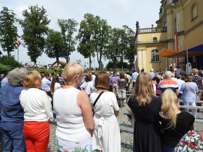 40-lecie koronacji wambierzyckiej figurki Matki Bożej