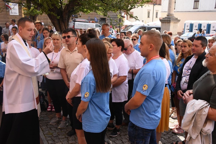 Msza św. na rozpoczęcie 38. PPT na Jasną Górę