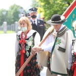 Ostatnie pożegnanie ks. kan. Władysława Urbańczyka w Rybarzowicach 