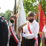 Ostatnie pożegnanie ks. kan. Władysława Urbańczyka w Rybarzowicach 