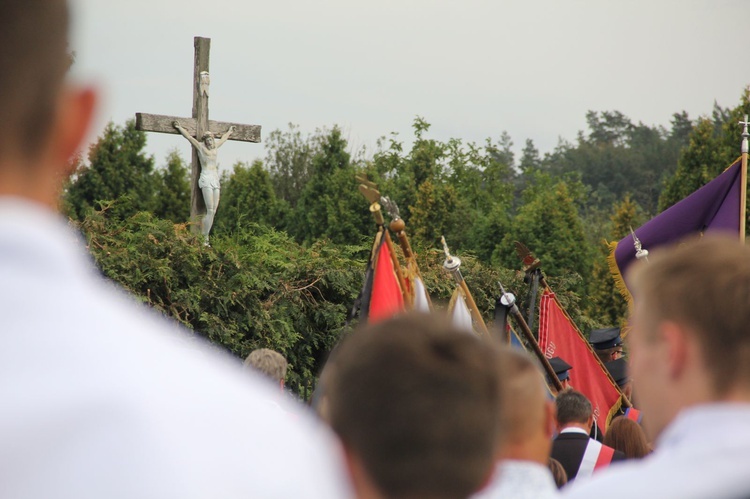 Lubzina. Uroczystości pogrzebowe śp. ks. Jaromira Buczaka