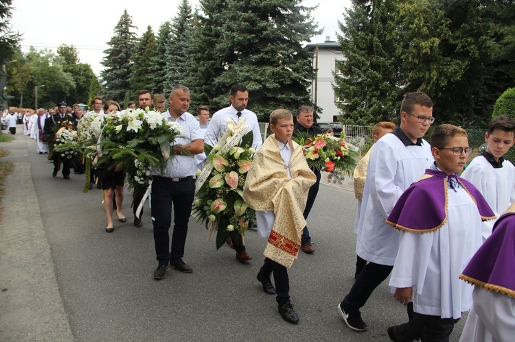 Lubzina. Uroczystości pogrzebowe śp. ks. Jaromira Buczaka