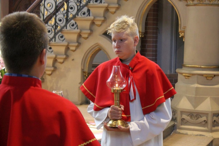 Poświęcenie Domu Samotnej Matki w Pieszycach