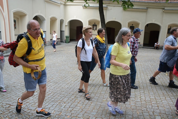 Dwójka żółta dotarła na Górę św. Anny