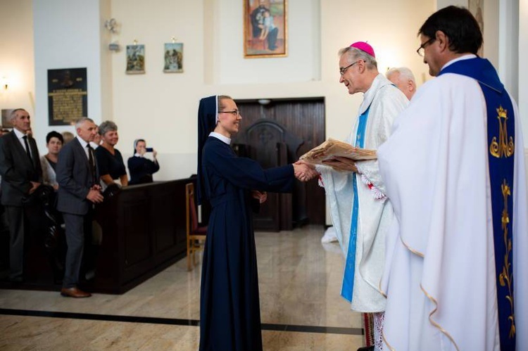 Jestem szczęśliwa, chociaż zapewne wielu powie, że głupia