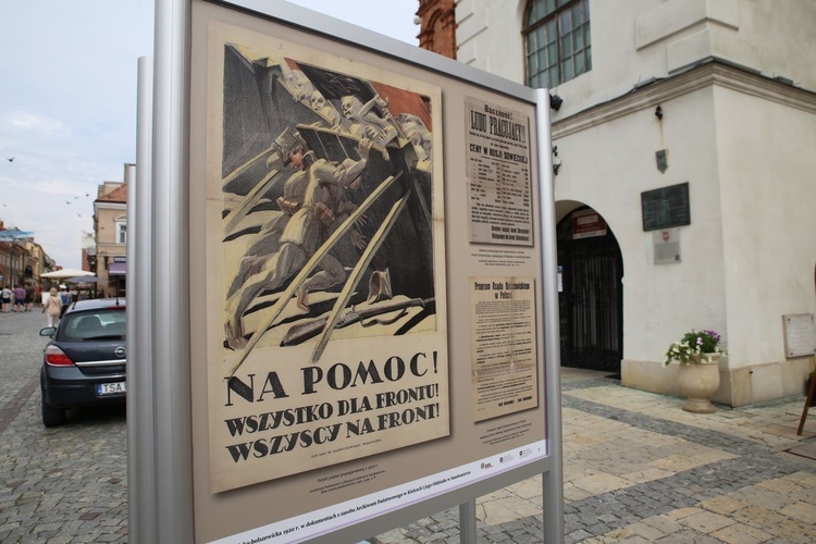 Wystawa plenerowa o wojnie z bolszewikami