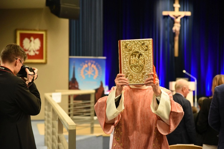 Po przerwie spowodanej pandemią wracają od września spotkania Parafialnych Zespołów Synodalnych.