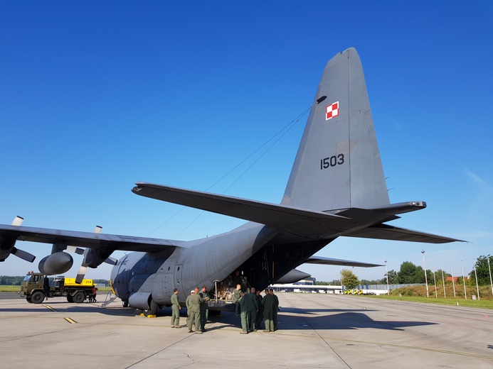 Pomoc Kościołowi w Potrzebie i PKP. Transport humanitarny z Wrocławia do Libanu