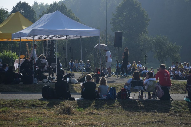 38. PPT - Msza św. w Racławicach