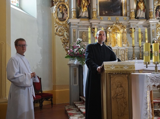 Piesza pielgrzymka na Jasną Górę - wyjście z Tworoga do Boronowa