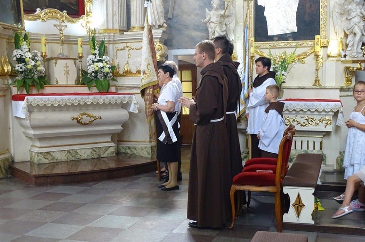 Obłóczyny u wschowskich franciszkanów