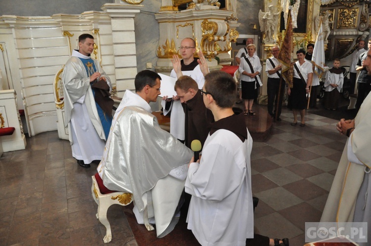 Obłóczyny w klasztorze Braci Mniejszych we Wschowie 