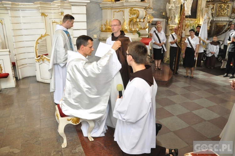 Obłóczyny w klasztorze Braci Mniejszych we Wschowie 